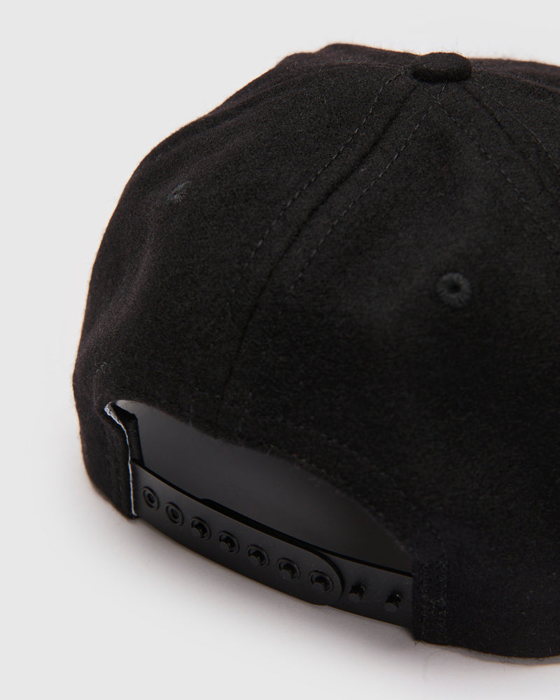 Hellcats Cap in Black Wool