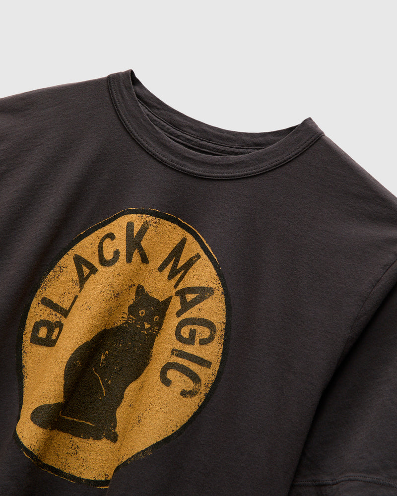 "Black Magic" T-Shirt in Vintage Black