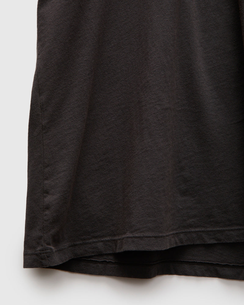 "Black Magic" T-Shirt in Vintage Black