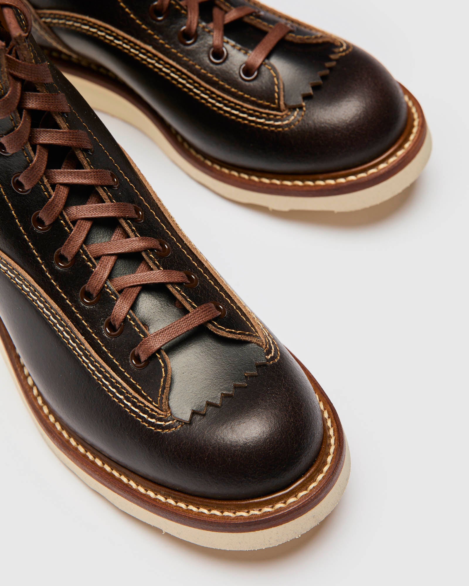 Donkey Puncher Boot in Horween Waxed Dark Brown – Blue Owl Workshop