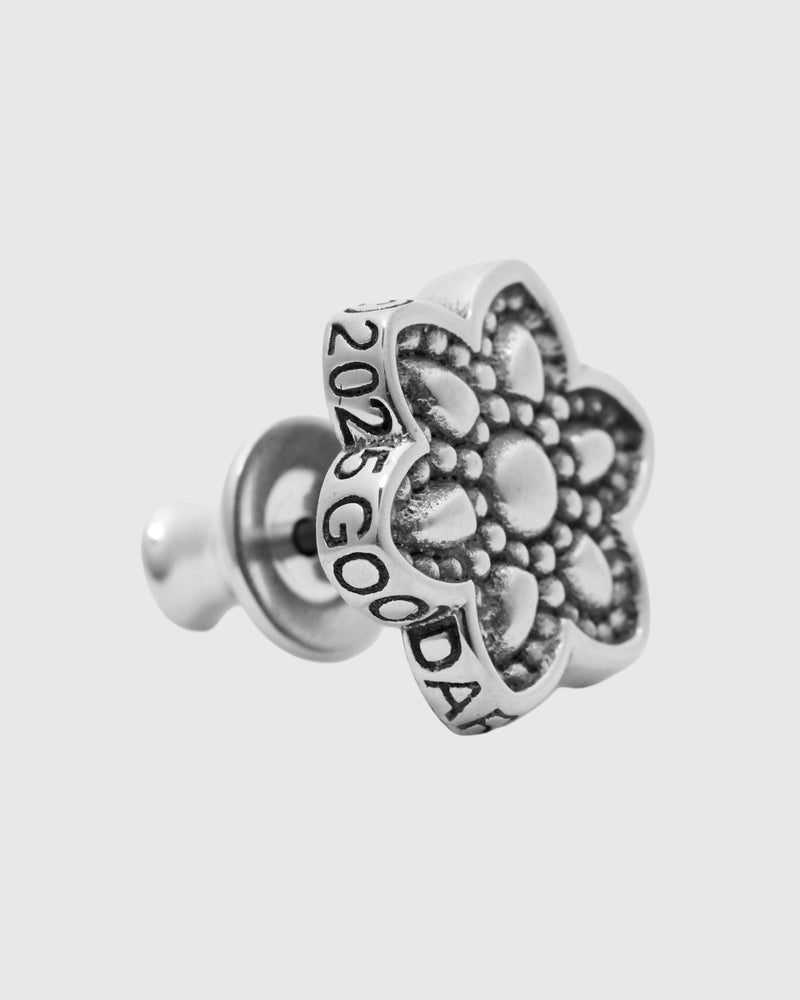 Fancy Cutout Stud Earring in Sterling Silver