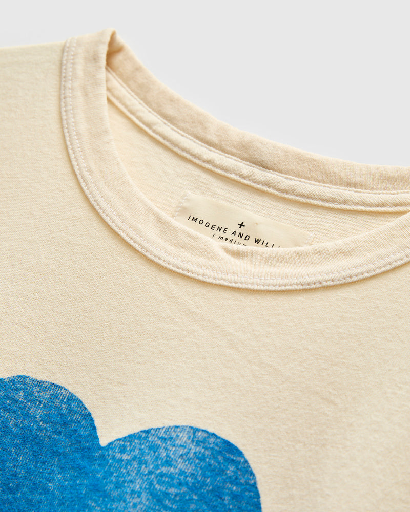 "Blue Heart" T-Shirt in Vintage White