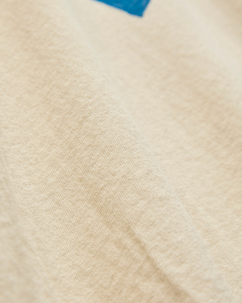 "Blue Heart" T-Shirt in Vintage White