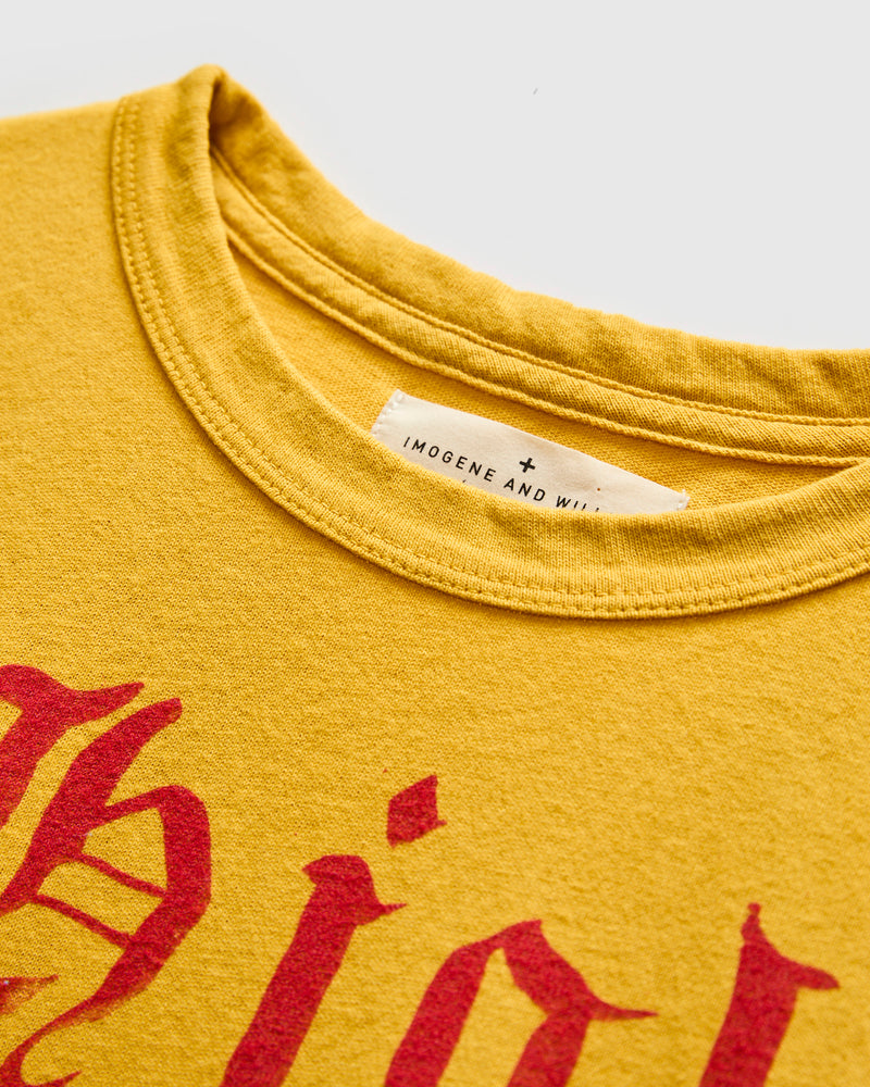"High Hopes" T-Shirt in Mustard
