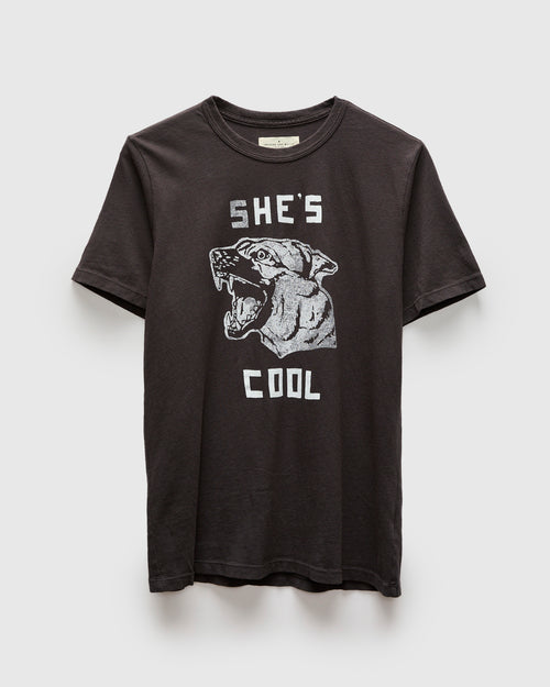 "She's Cool" T-Shirt in Vintage Black