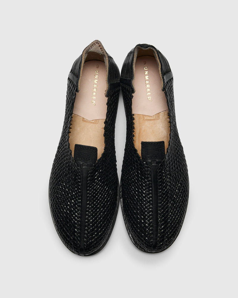 Huarache Balam Slip-On in Black