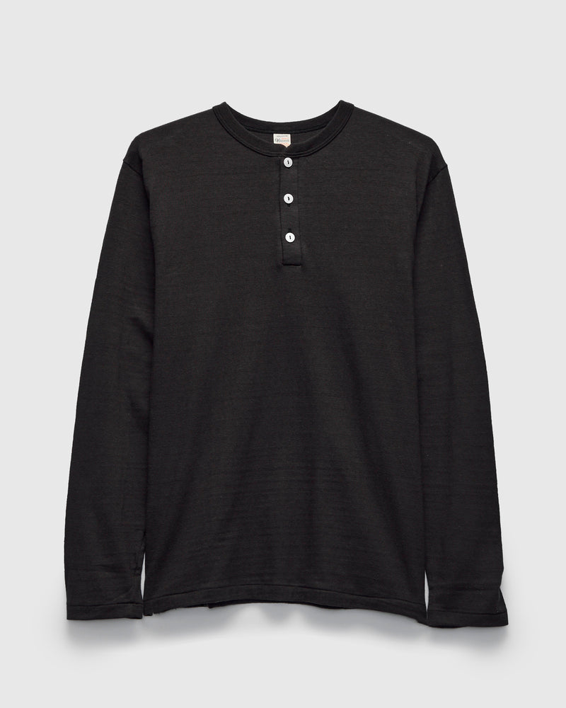 5907 Long Sleeve Henley in Sumikuro