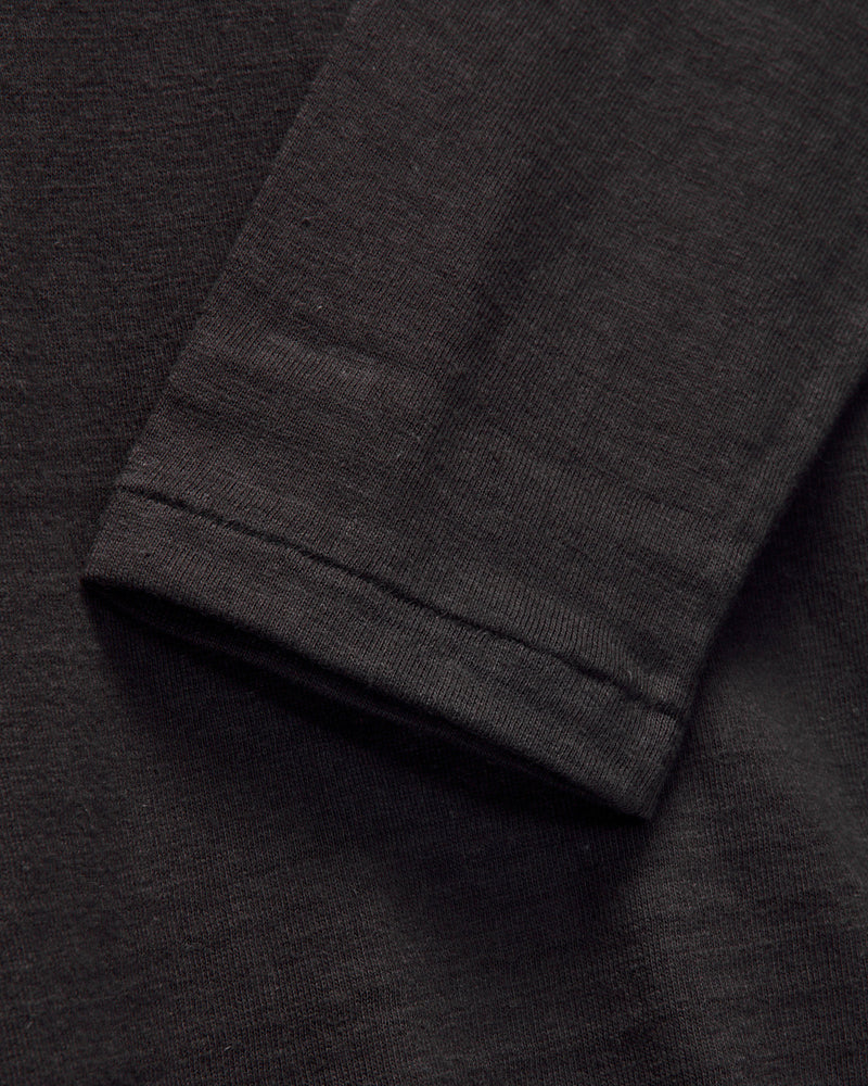 5907 Long Sleeve Henley in Sumikuro