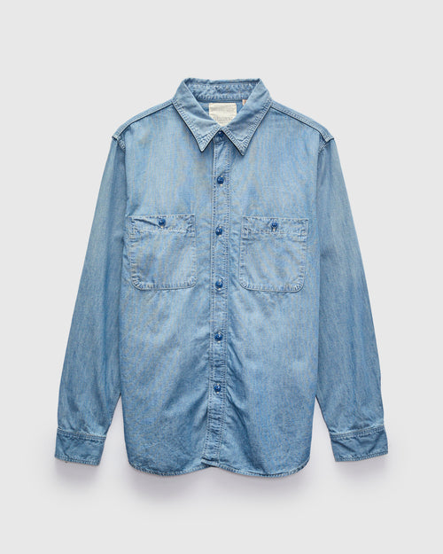 "Fade" Chambray Shirt in Washed Blue