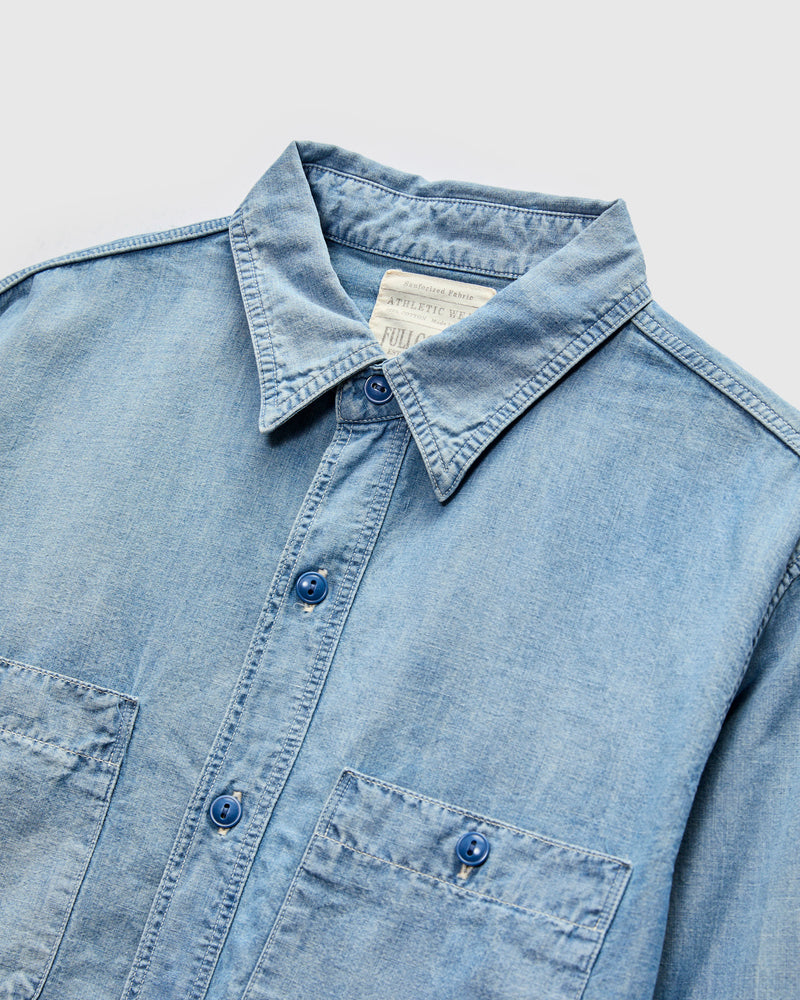 "Fade" Chambray Shirt in Washed Blue