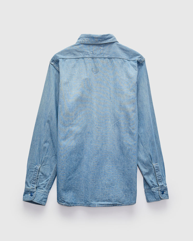 "Fade" Chambray Shirt in Washed Blue