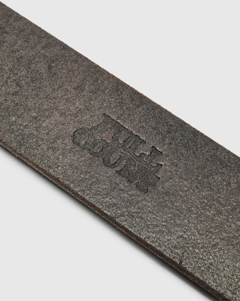6211 Wild Leather Garrison Belt in Black