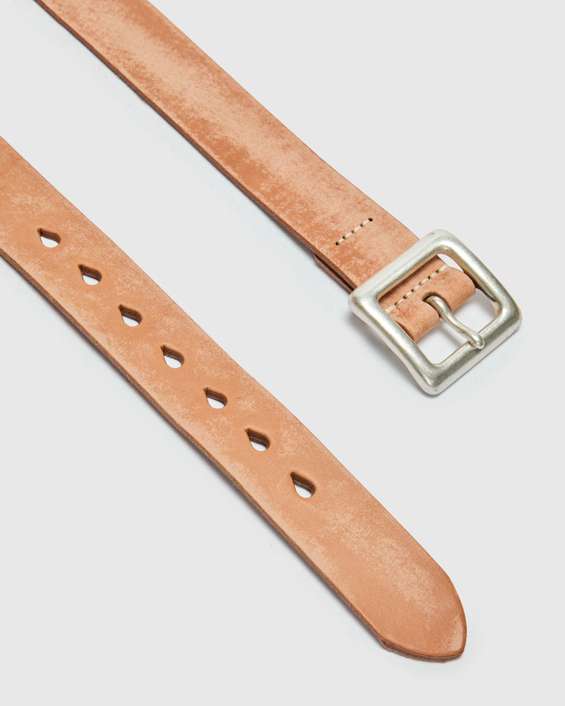 6211 Wild Leather Garrison Belt in Natural