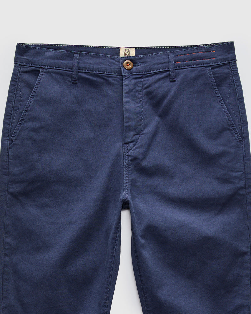Pipe Straight Oxford Chino in Navy