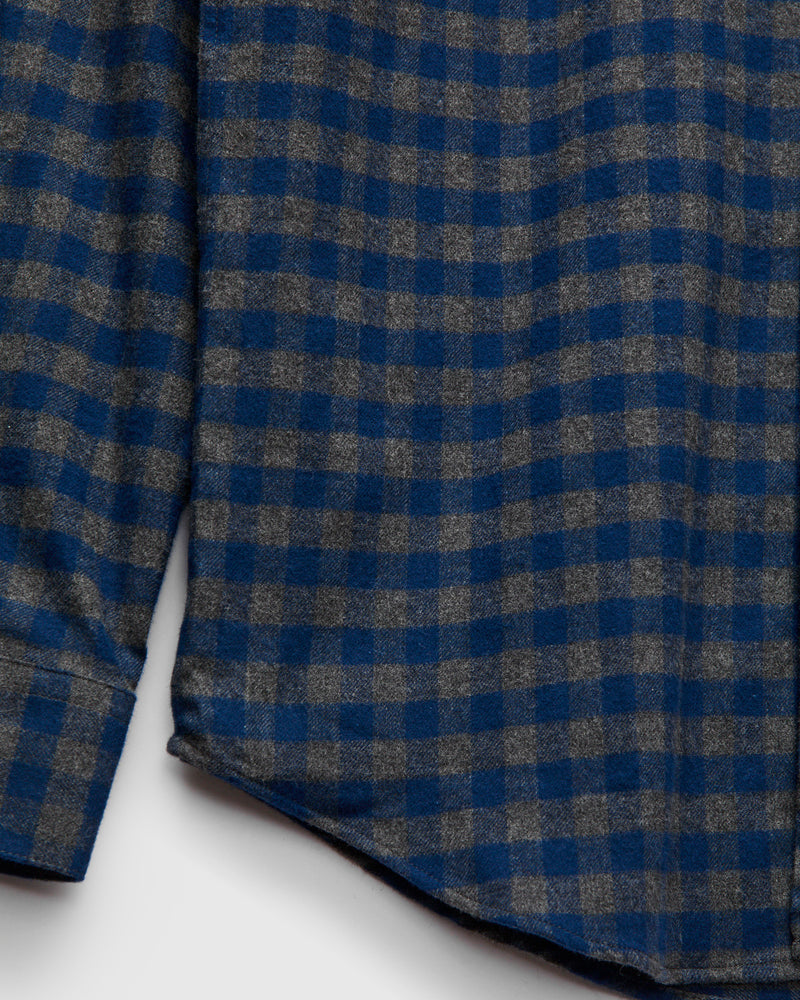 Aquila Button-Down Shirt in Blue