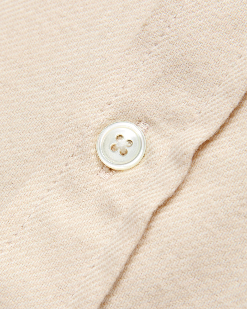 Teca Button-Up Shirt in Ecru