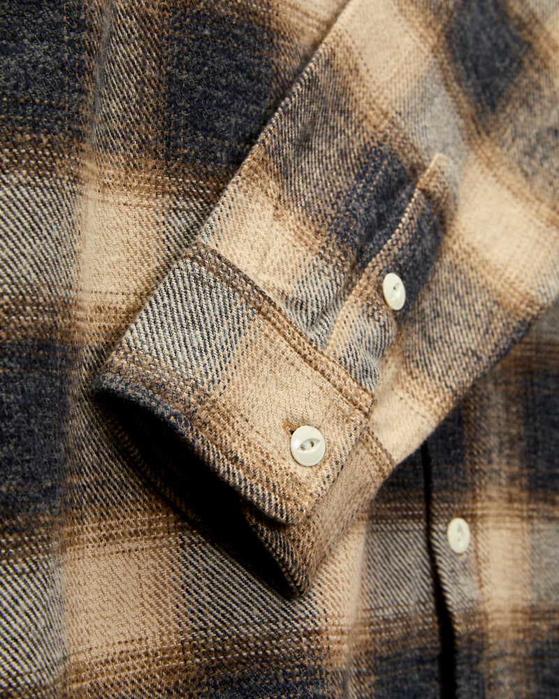Crosscut Flannel in Ecru Brown