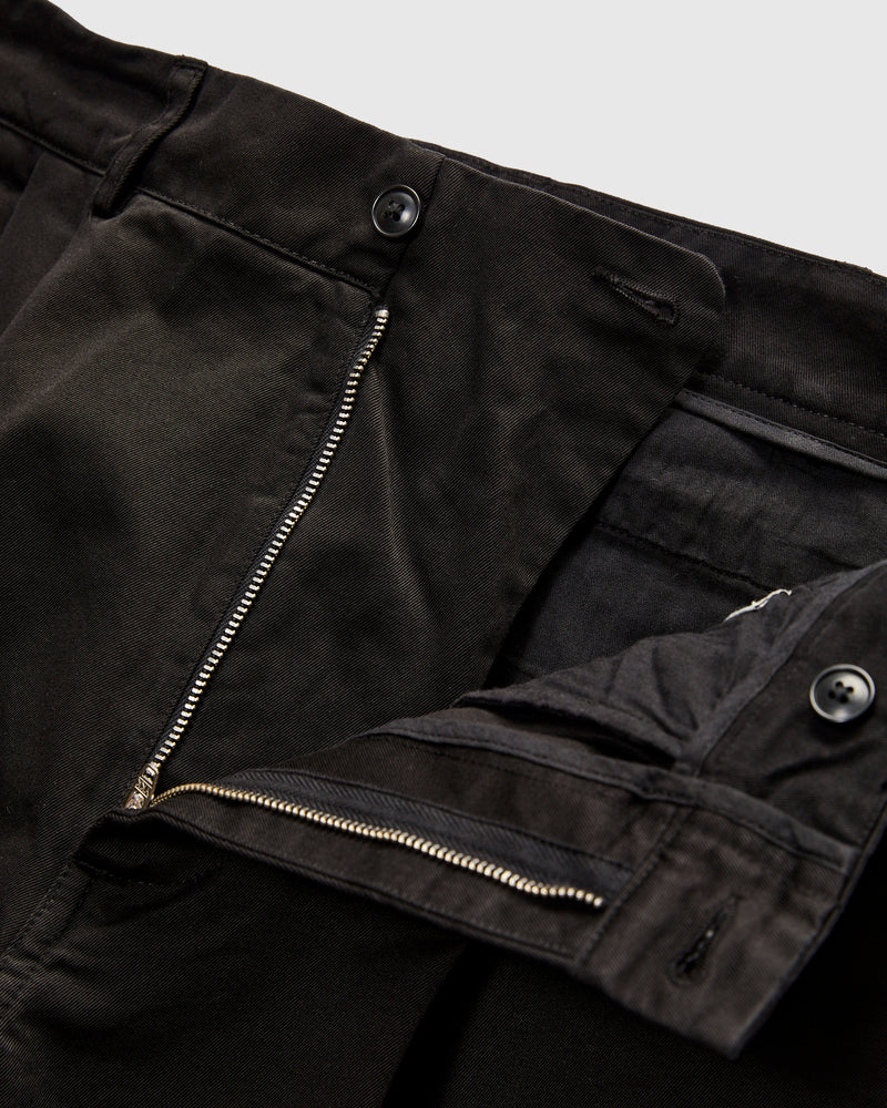 Canal Pleated TwillForm Pant in Black