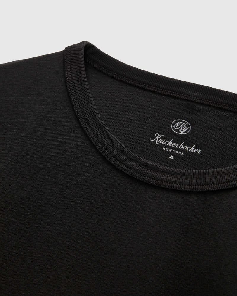 T-Shirt in Black