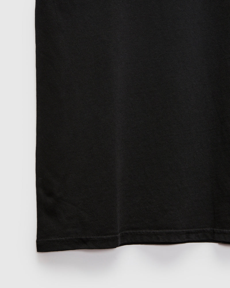 T-Shirt in Black