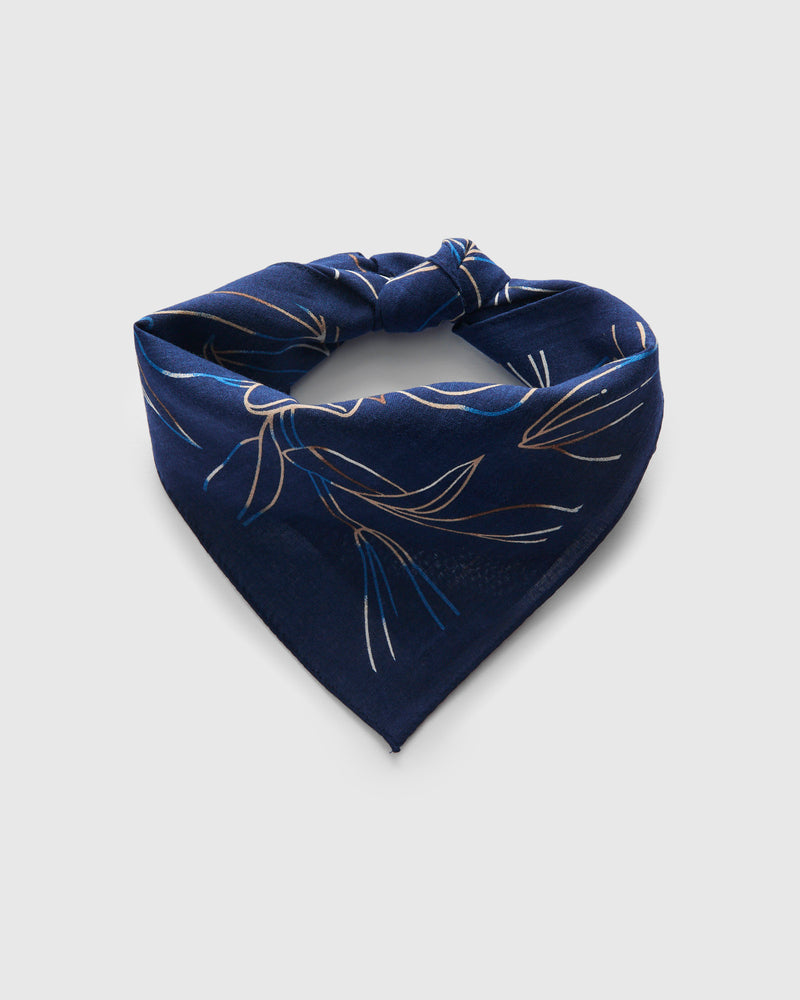 "Casa Blanca Lily" Bandanna in Navy