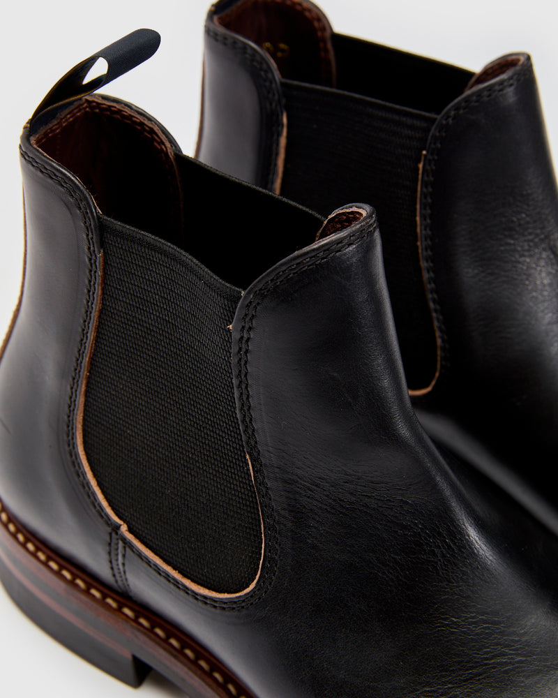 Chelsea Boot in Horween Chromexcel Black