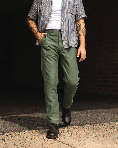 Slim Fatigue Pants in Army