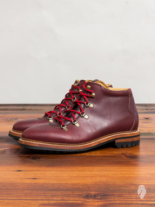 "Summit Boot" in Color No. 8