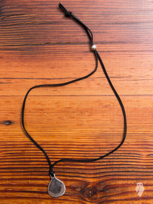 Paddle Necklace in Black