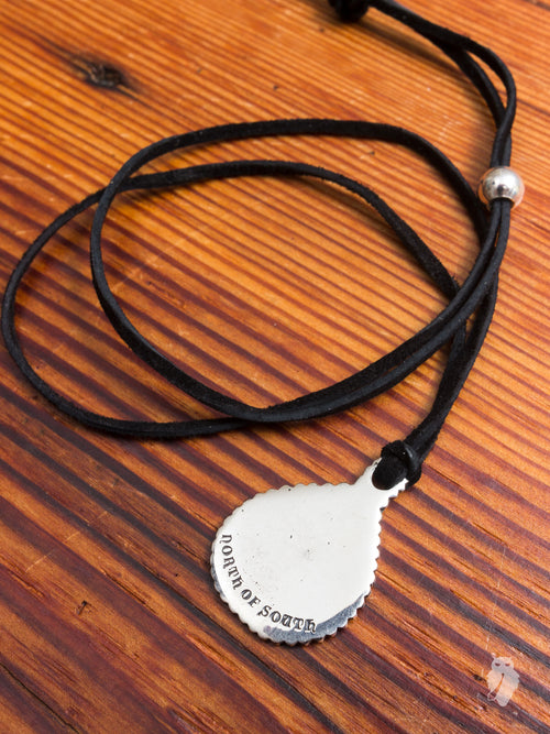 Paddle Necklace in Black