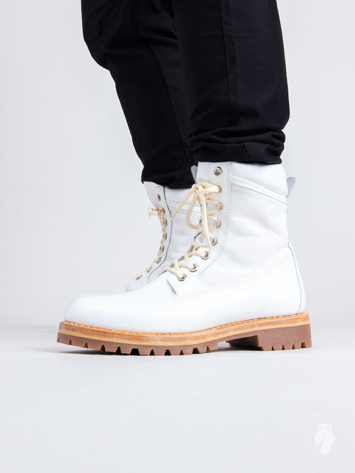 Survivor Boot in White