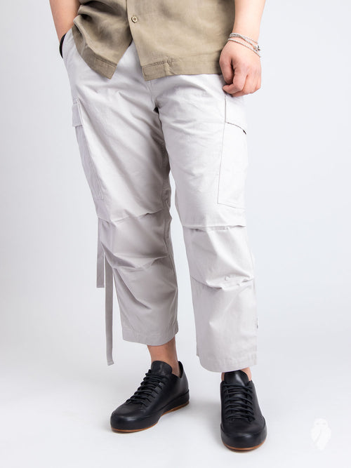 Cropped Cargo Pants in Stone