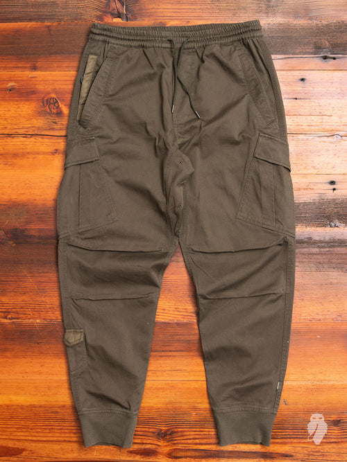 MA Cargo Trackpants in Olive