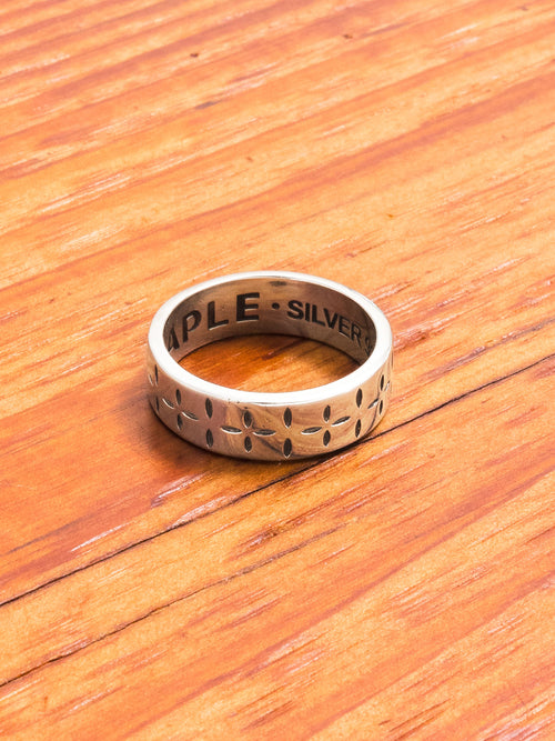 Bandana Ring in Silver