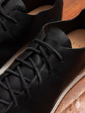 Runner Sneaker in Black