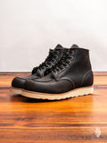 8890 Classic Moc Boot in Charcoal Rough & Tough
