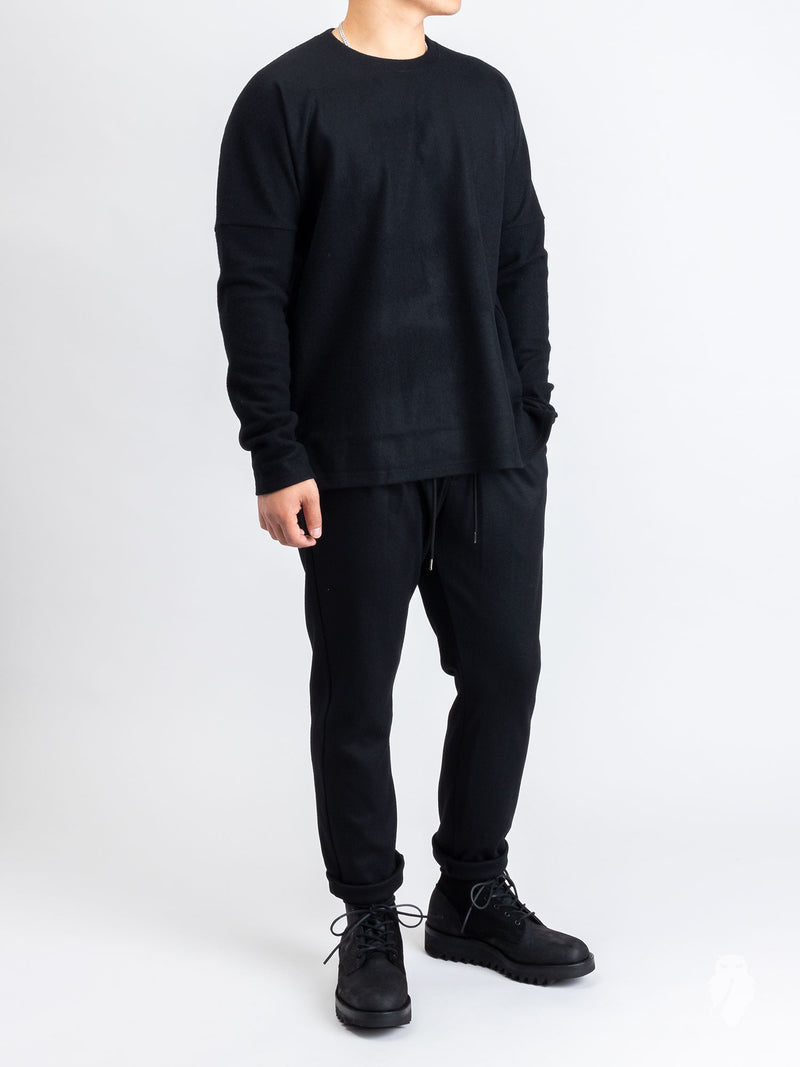 Cashmere Drop Shoulder Sweater in Black