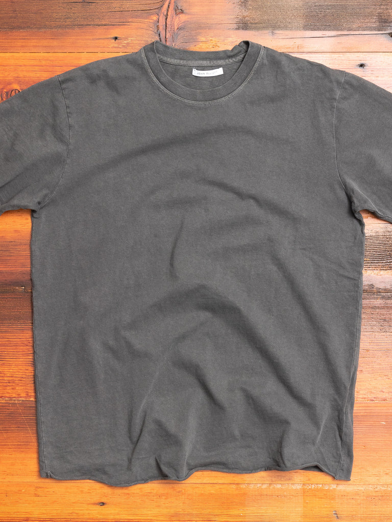 Anti-Expo T-Shirt in Carbon
