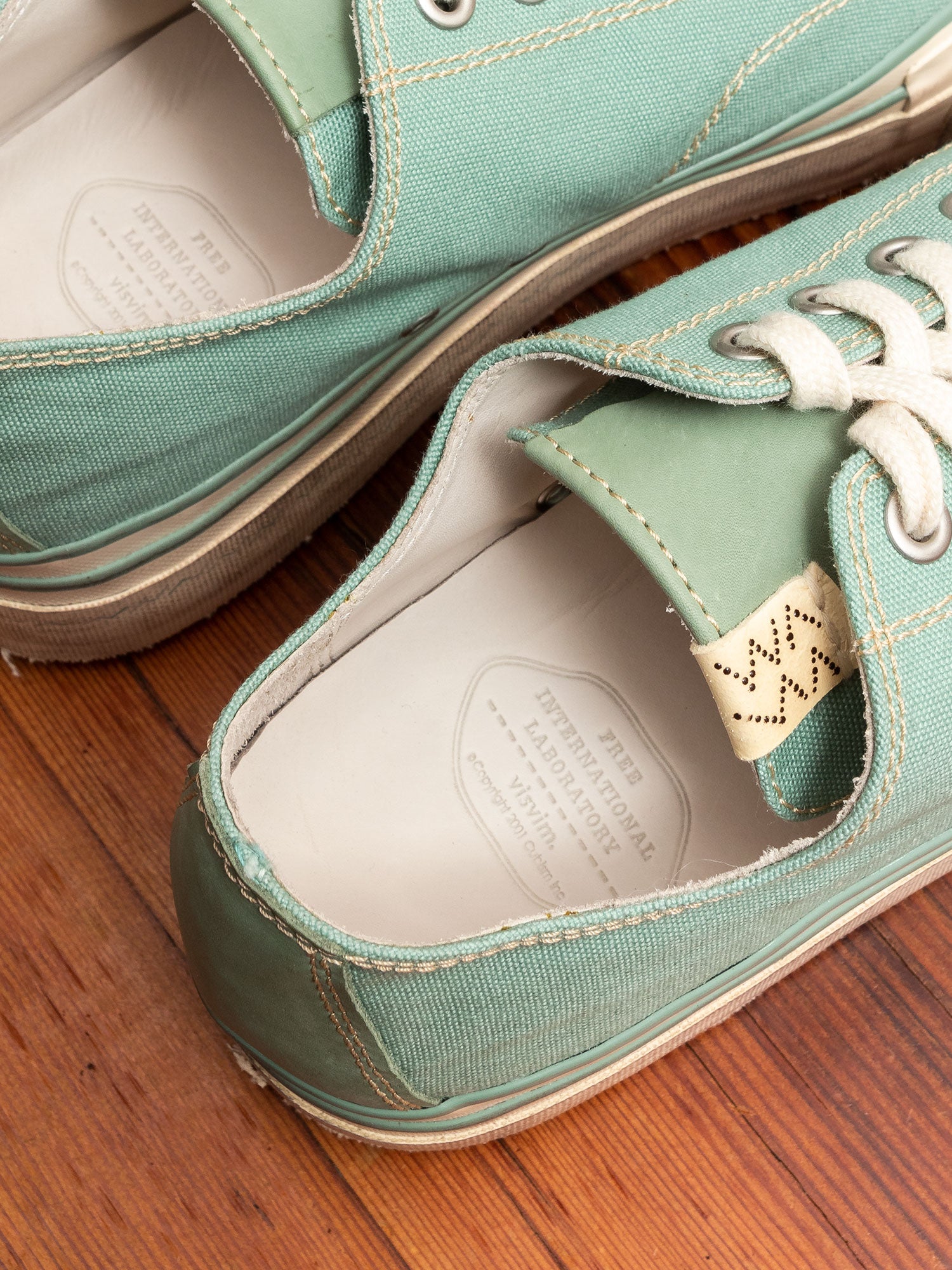 Skagway Lo G.Patten in Light Green – Blue Owl Workshop