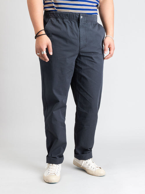 Ezra Light Twill Trousers in Slate Grey