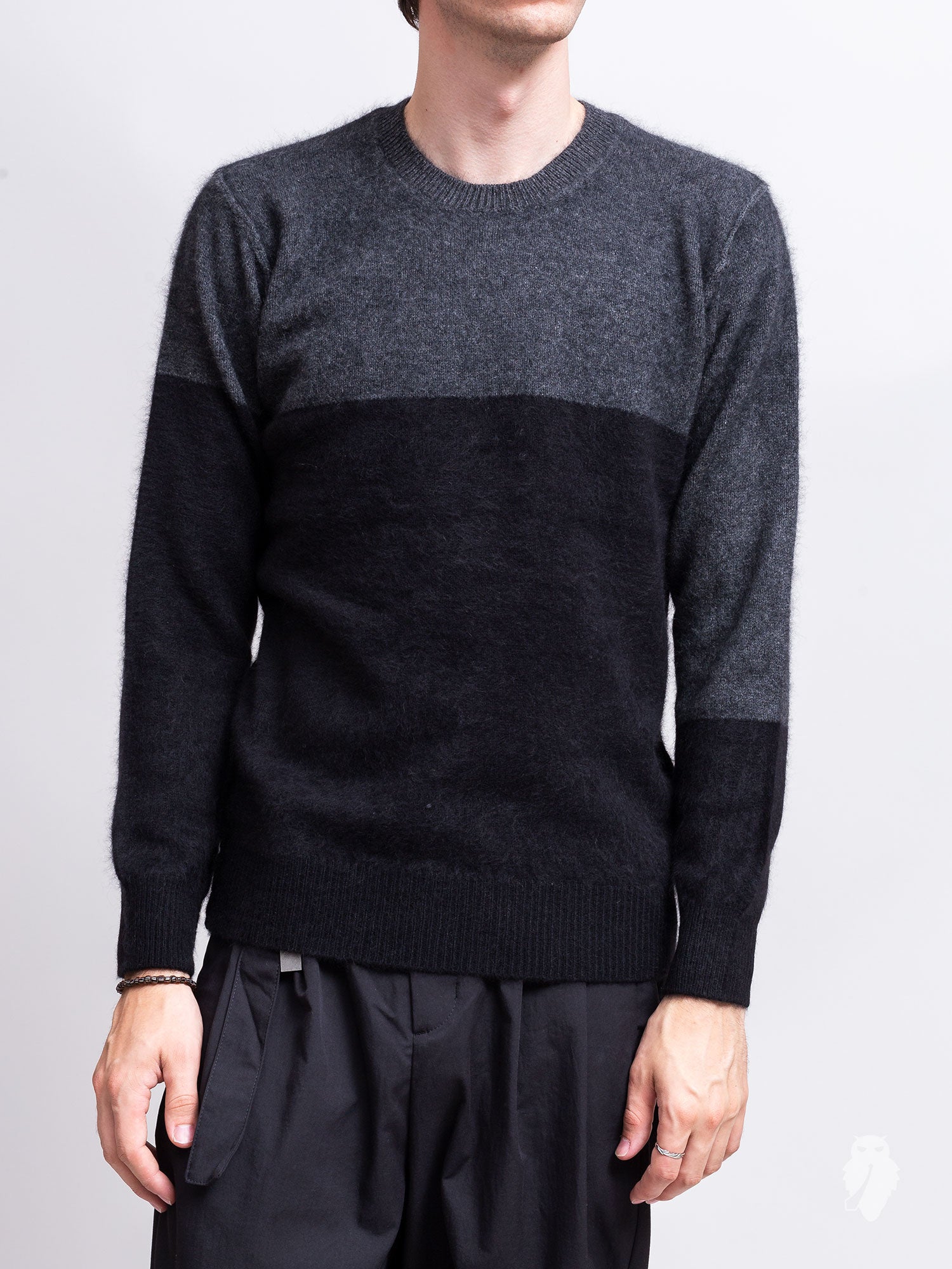RACOON WOOL AIRY FUR KNIT  ブラック Raccoon Fur Sweater in Charcoal – Blue Owl Workshop