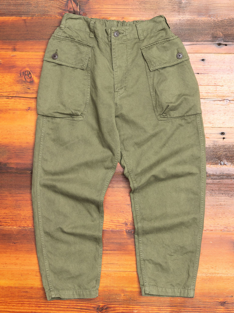 Military Pants in Green Khaki